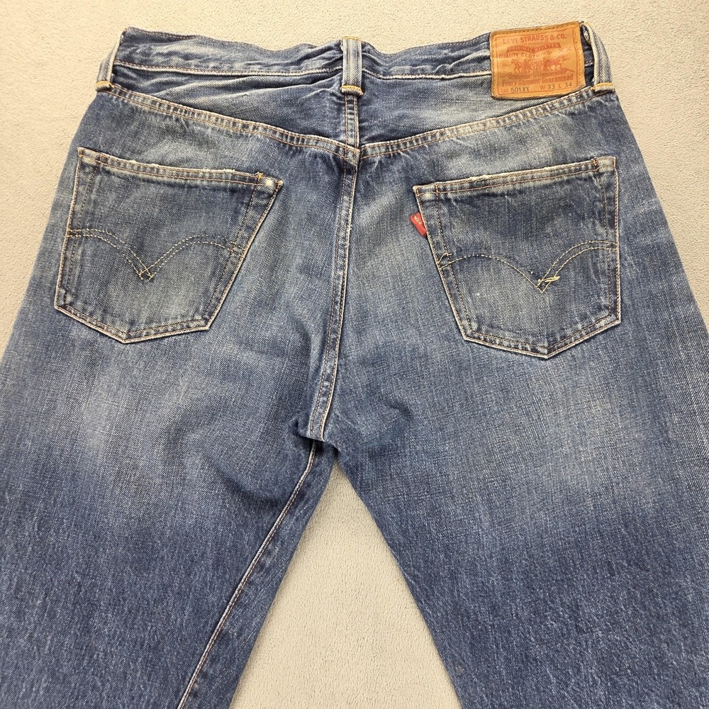 Levis 501 Jeans Mens 33x34 Blue Selvedge LVC Whiskers Button Fly - Picture 15 of 16